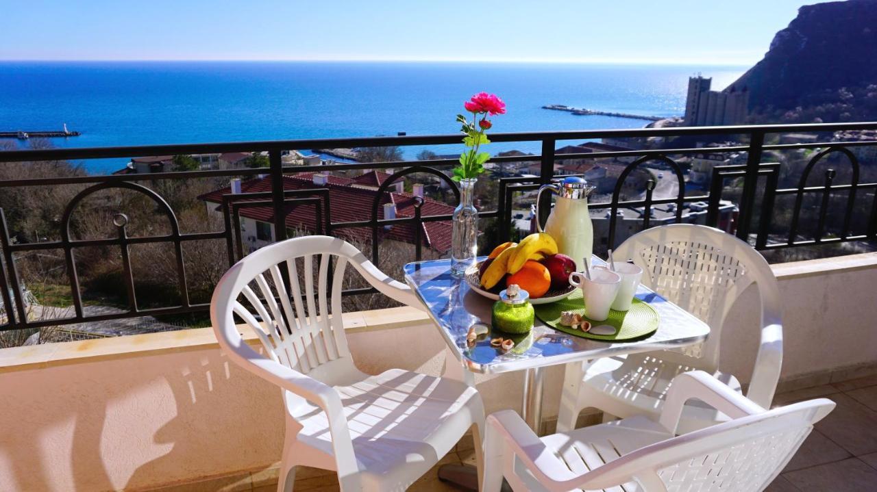Апартаменти Свети Георги - Saint George Apartments Kavarna Esterno foto