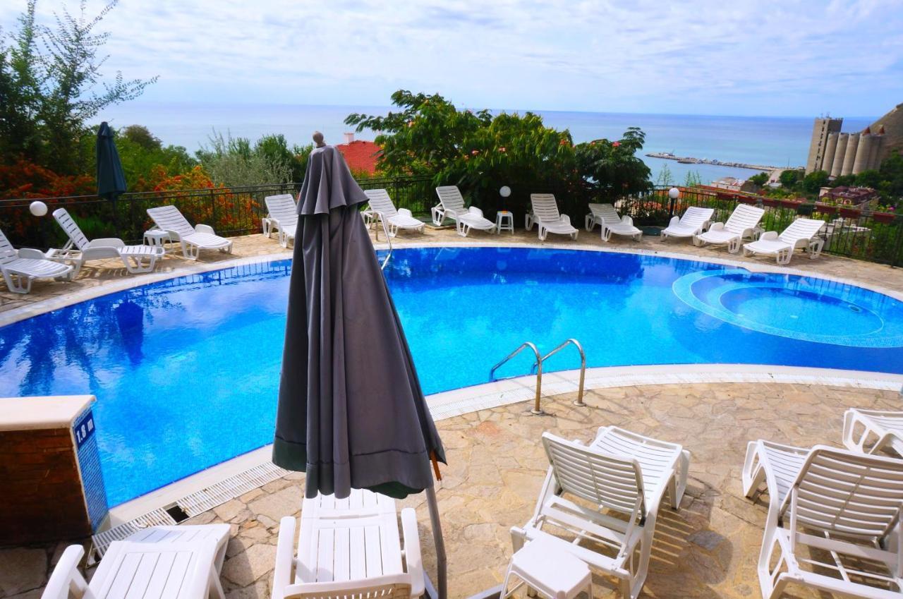 Апартаменти Свети Георги - Saint George Apartments Kavarna Esterno foto