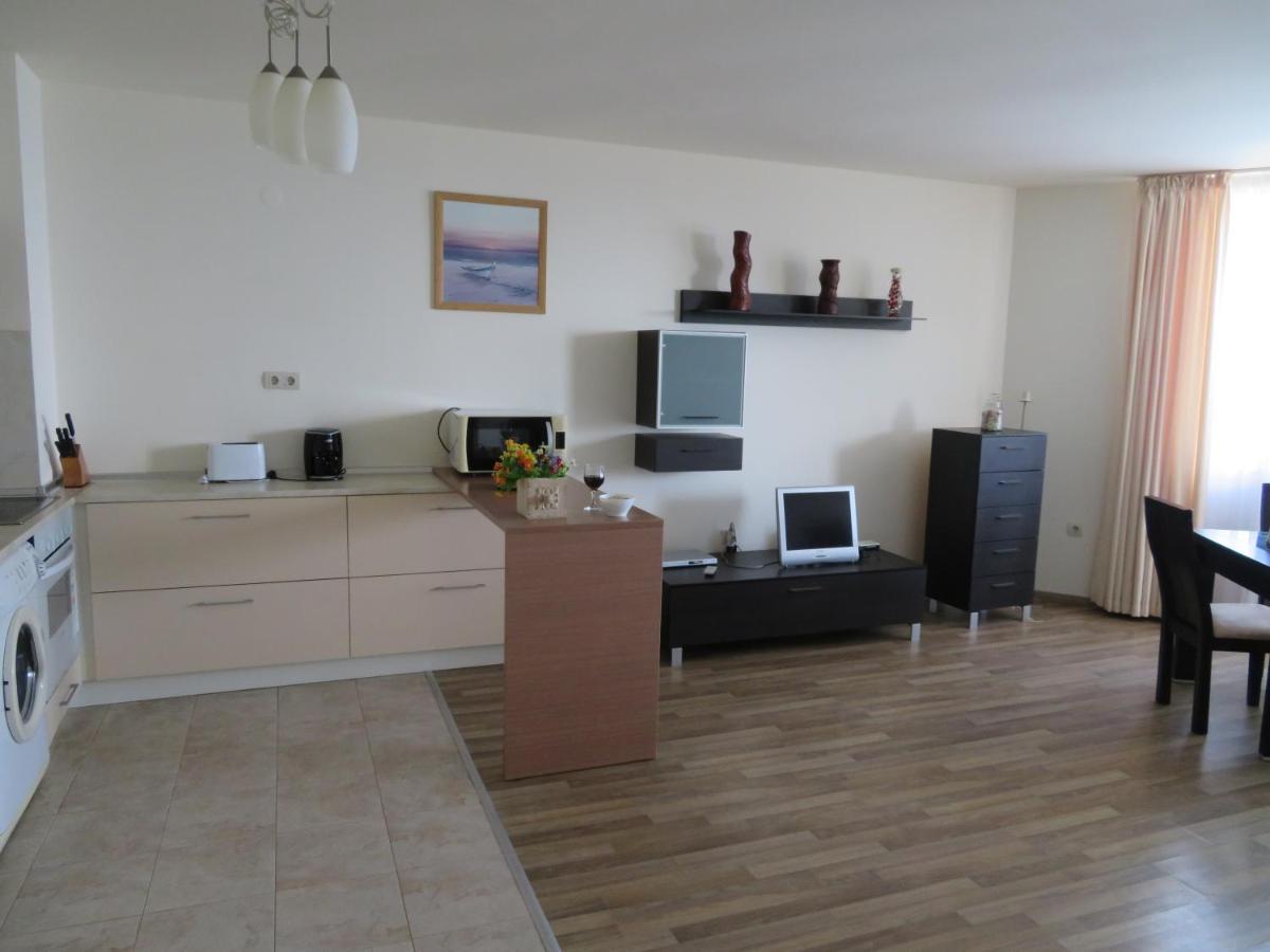 Апартаменти Свети Георги - Saint George Apartments Kavarna Esterno foto