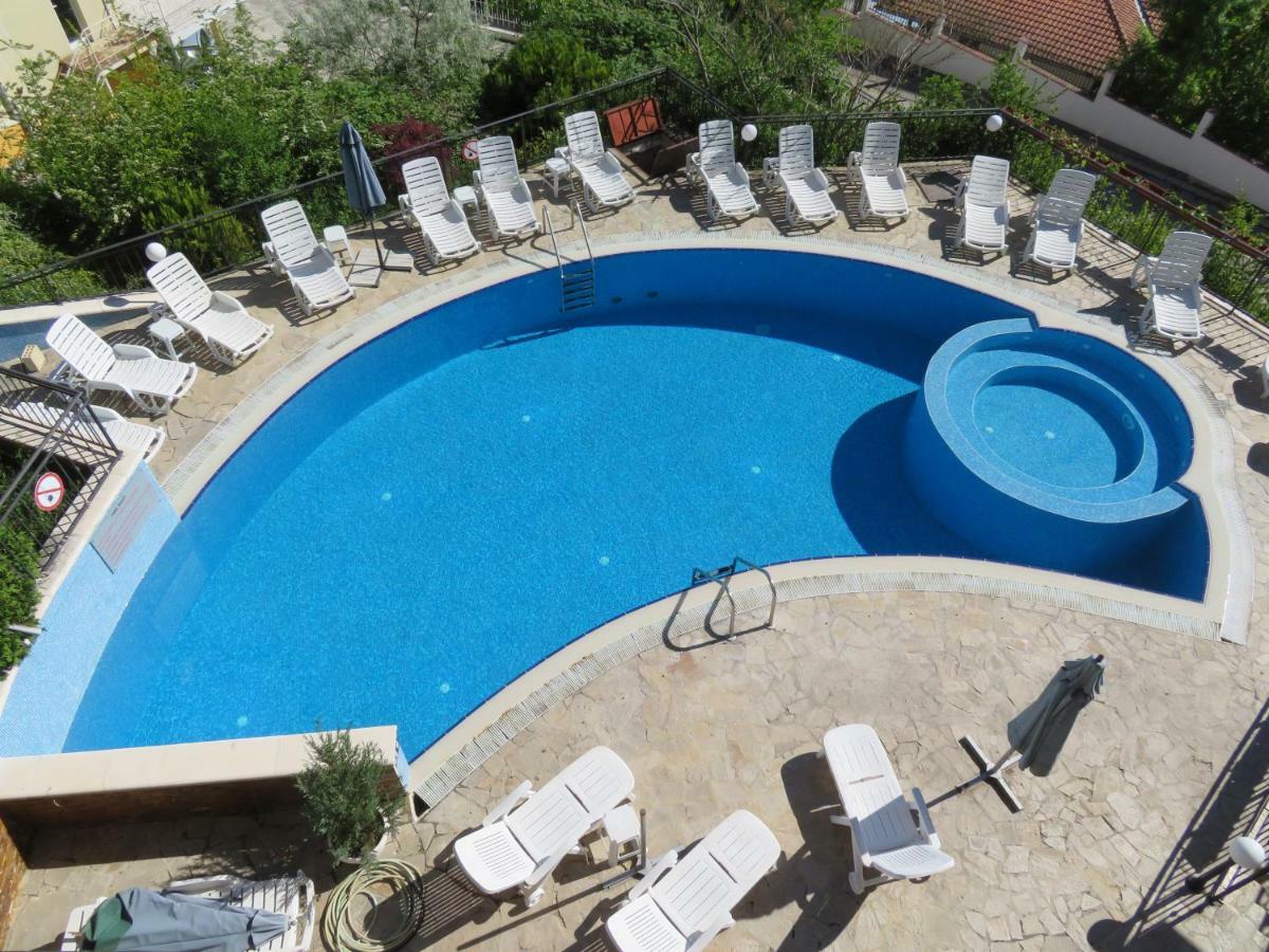 Апартаменти Свети Георги - Saint George Apartments Kavarna Esterno foto
